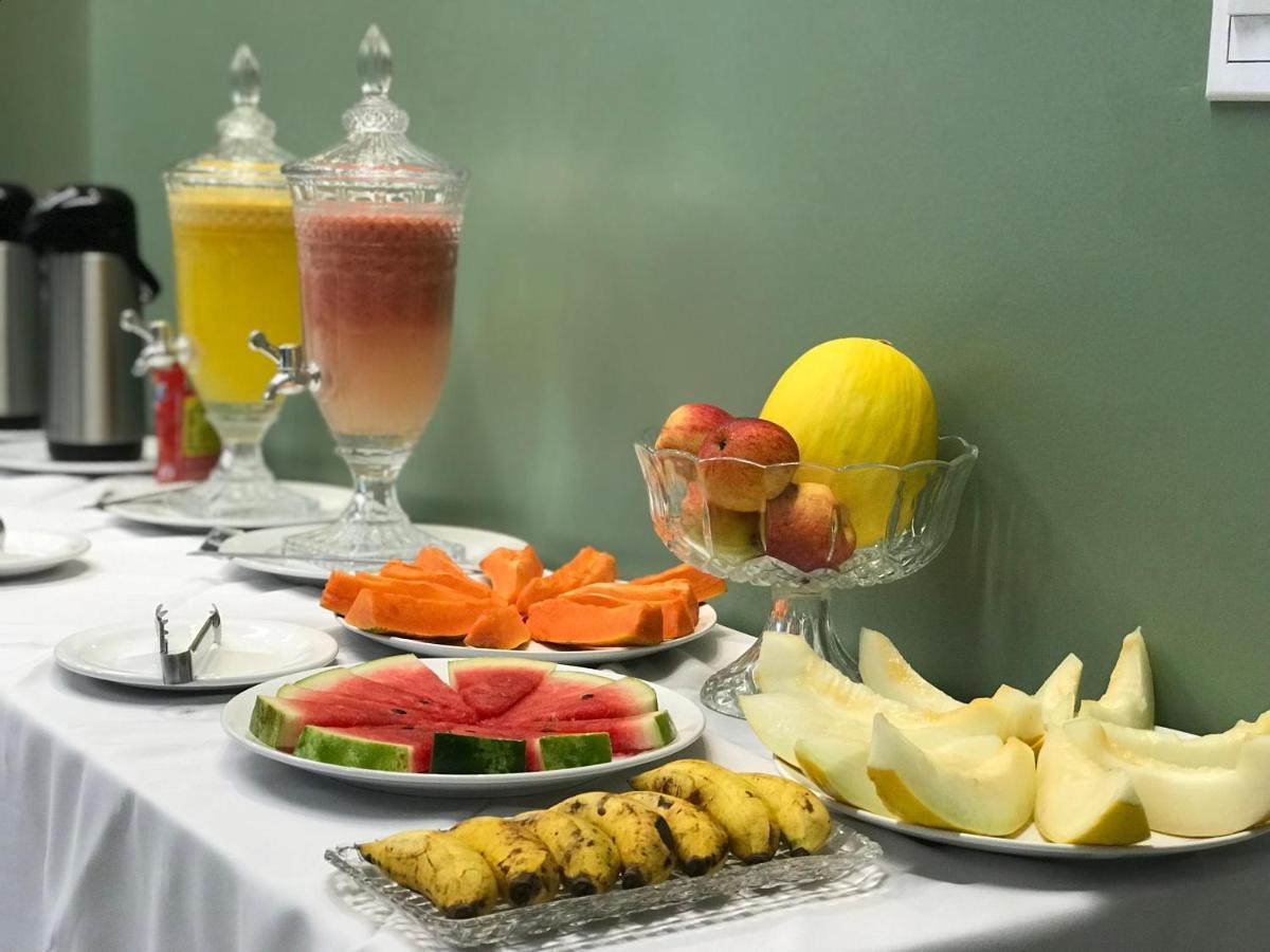 Pratico Hotel Сантарен Экстерьер фото